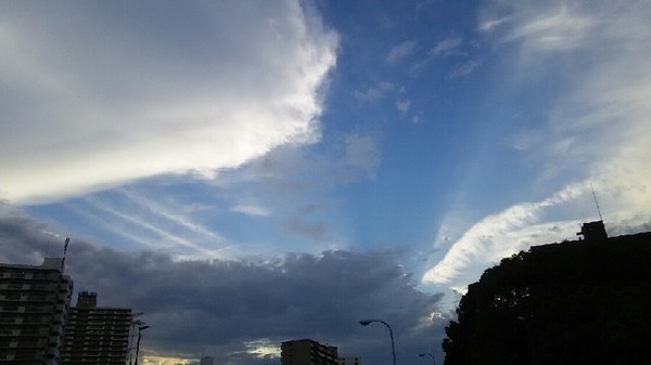 20190628_空_01a.jpg